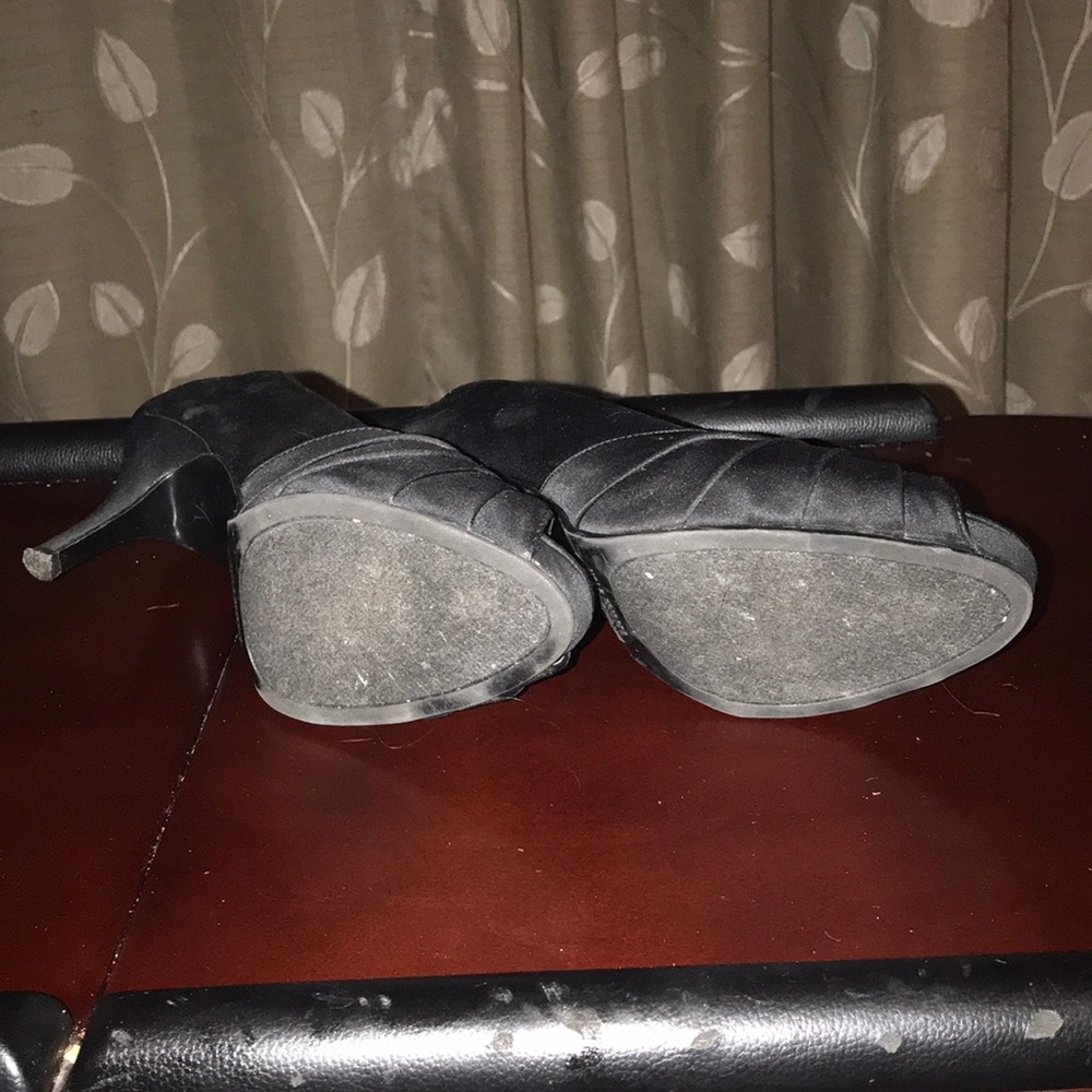 Mossimo Pumps - Picture 5 of 5